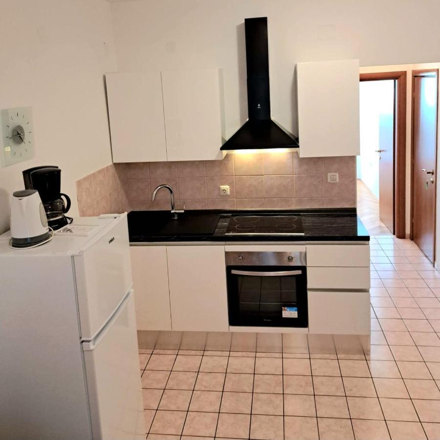 Apartments Bellus Mare Mali Lošinj Exterior foto