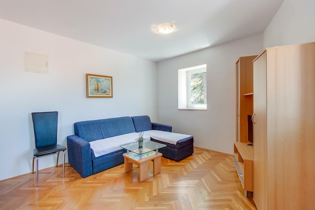 Apartments Bellus Mare Mali Lošinj Exterior foto