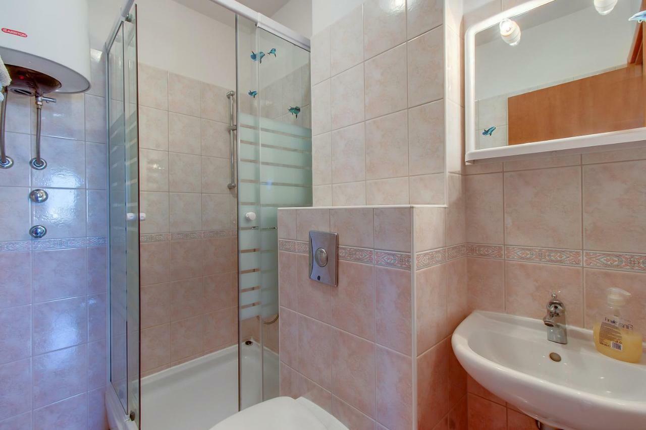 Apartments Bellus Mare Mali Lošinj Exterior foto