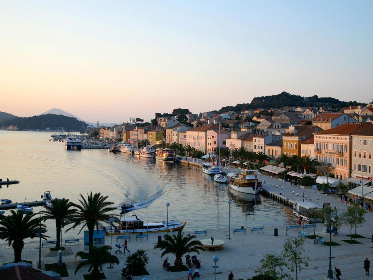 Apartments Bellus Mare Mali Lošinj Exterior foto